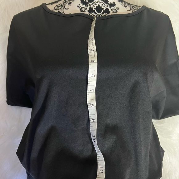 NWOT Short Sleeve Jumpsuit - Picture 5 of 11